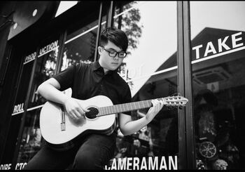 Gitarrenunterricht von Sichen Guo in Düsseldorf, Sichen Guo, Gitarre, Wuppertal