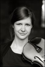 Geige - Violinlehrerin mit viel Erfahrung im In- und Ausland Unterricht für...
